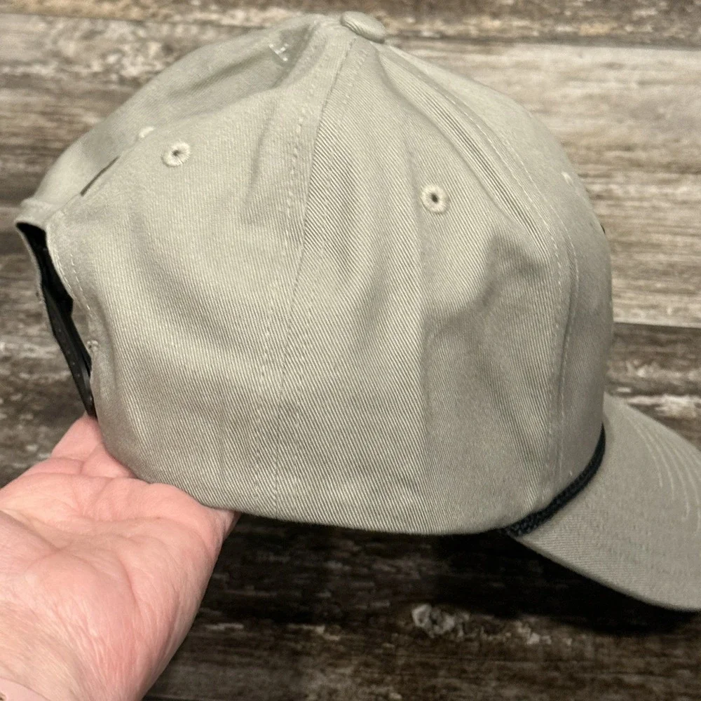 Adidas‎ Golf Cap Men's Beige Adjustable Strap Embroidered Logo One Size NWT